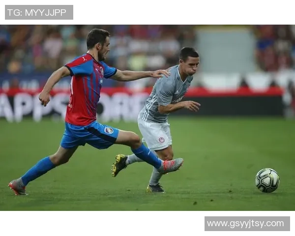 比尔森与奥林匹亚科斯激战成和精彩瞬间回顾及分析